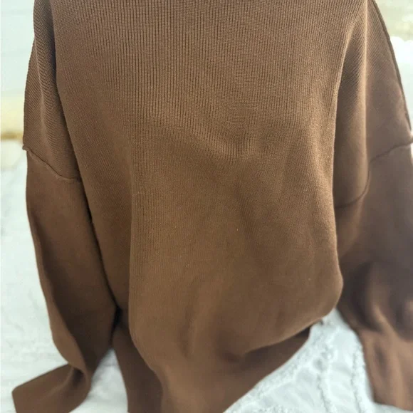 Elegant Brown Crew Neck Sweater - Picture 1 of 13